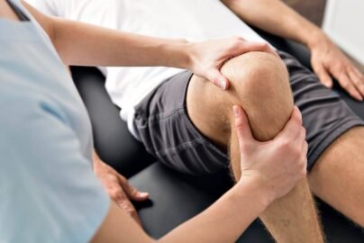 The Back of My Knee Hurts When I Bend It and Straighten It
