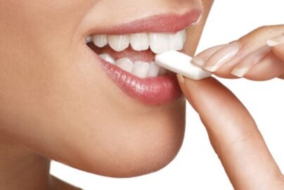 Does Chewing Gum Help Jawline