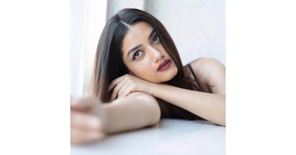 Bhagyashri Borse Net Worth