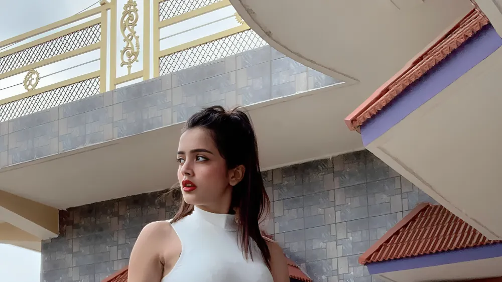 niharika tiwari