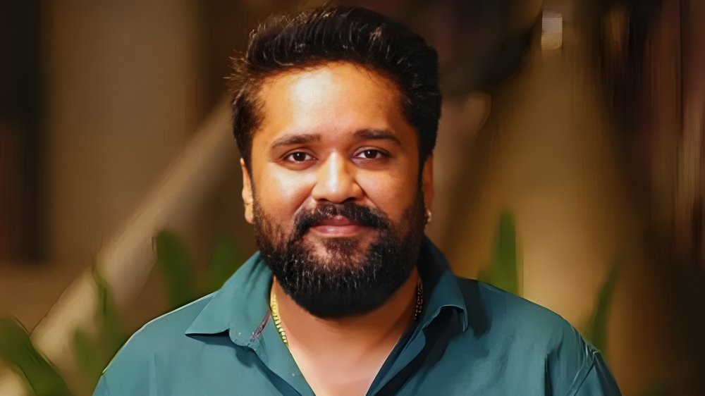 Shanil Guru