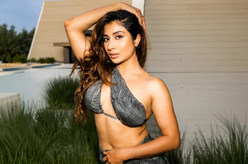 Shreya Kalra Lock Upp Journey, Diet & Personal Life