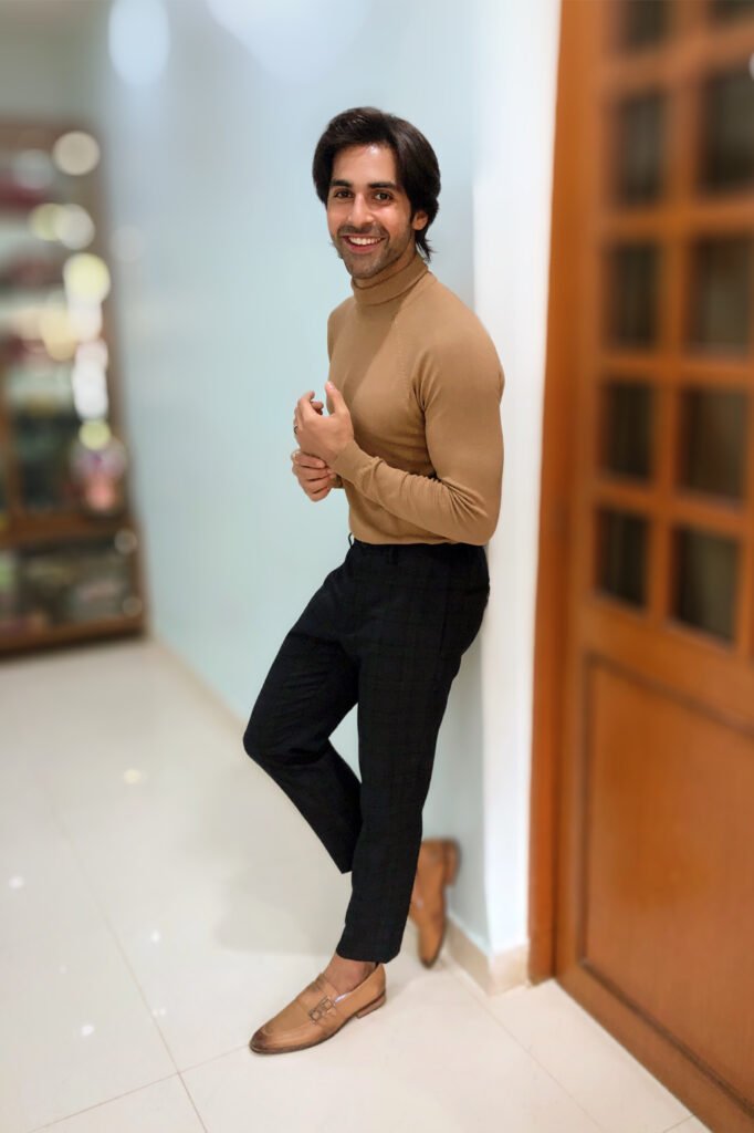 Akshay Bindra Height and Physical Appearance